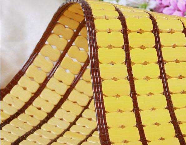 Bamboo Mat with big white beads, no edge 100x190cm